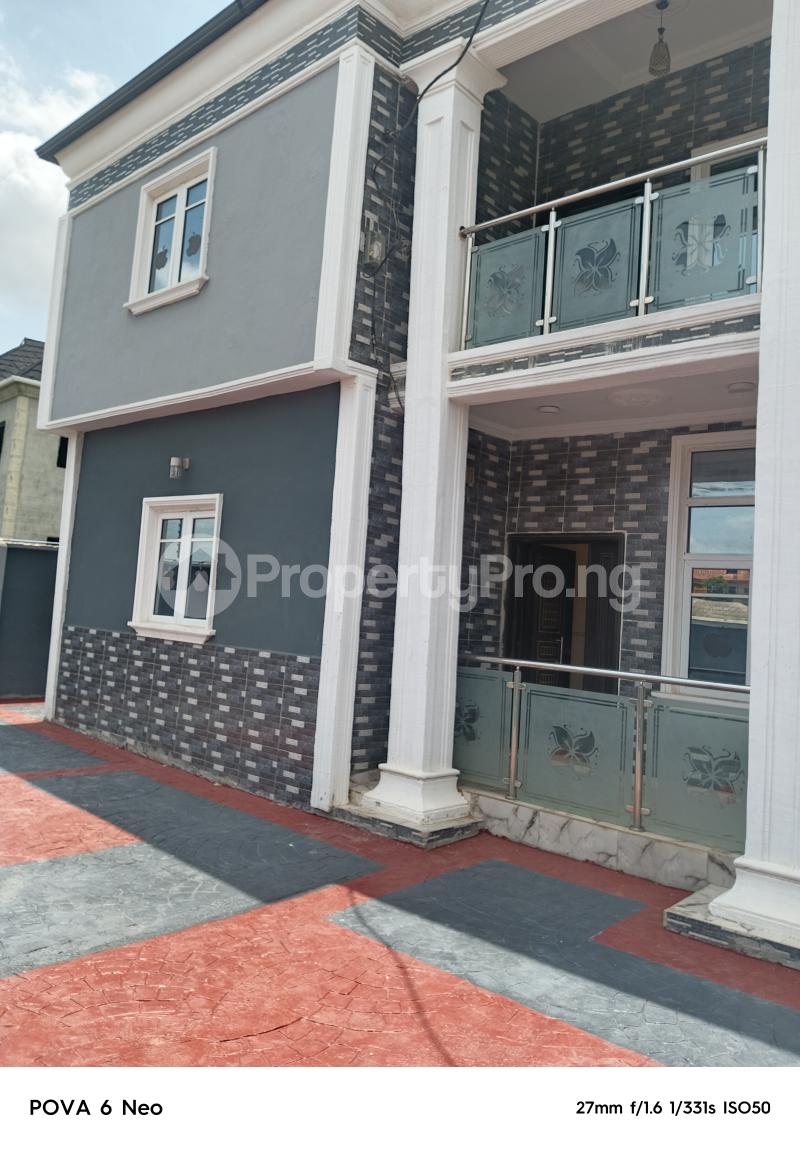 4 bedroom House for sale Amikanle Road Ipaja Lagos