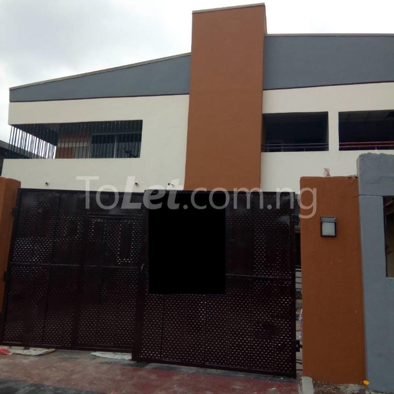 3 bedroom House for rent 15 Bamishile Street Allen Avenue Ikeja Lagos - 0