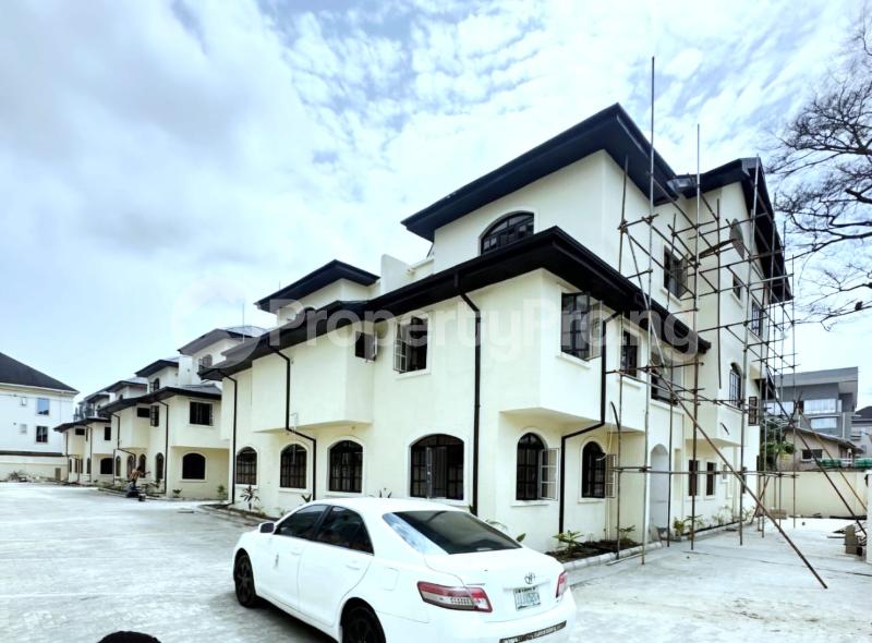 2 bedroom Flat / Apartment for rent ONIRU Victoria Island Lagos
