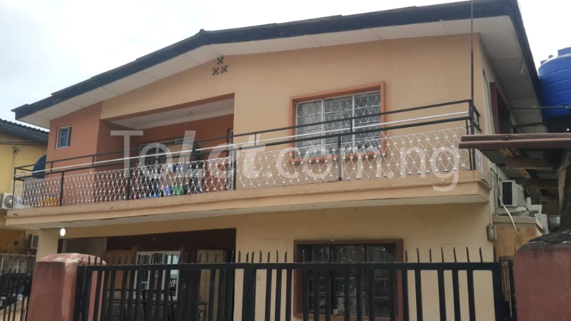 2 bedroom Flat / Apartment for rent   Coker Road Ilupeju Lagos