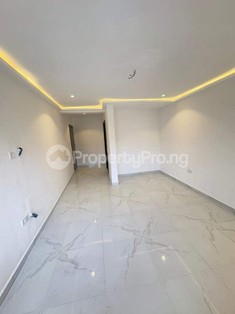 2 bedroom House for rent ONIRU Victoria Island Lagos