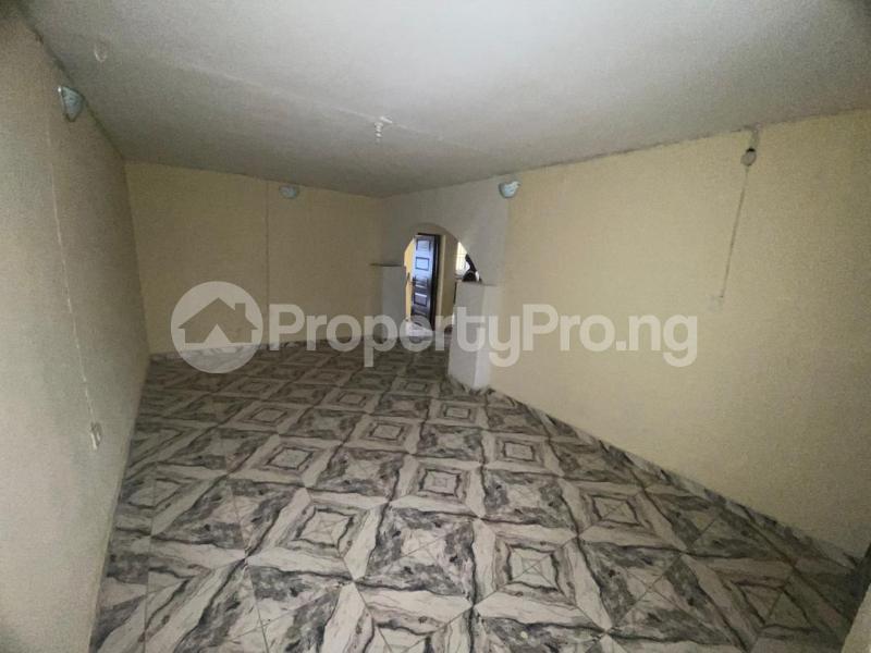 2 bedroom Flat / Apartment for rent Off Alidada Bus Stop Ago palace Okota Lagos