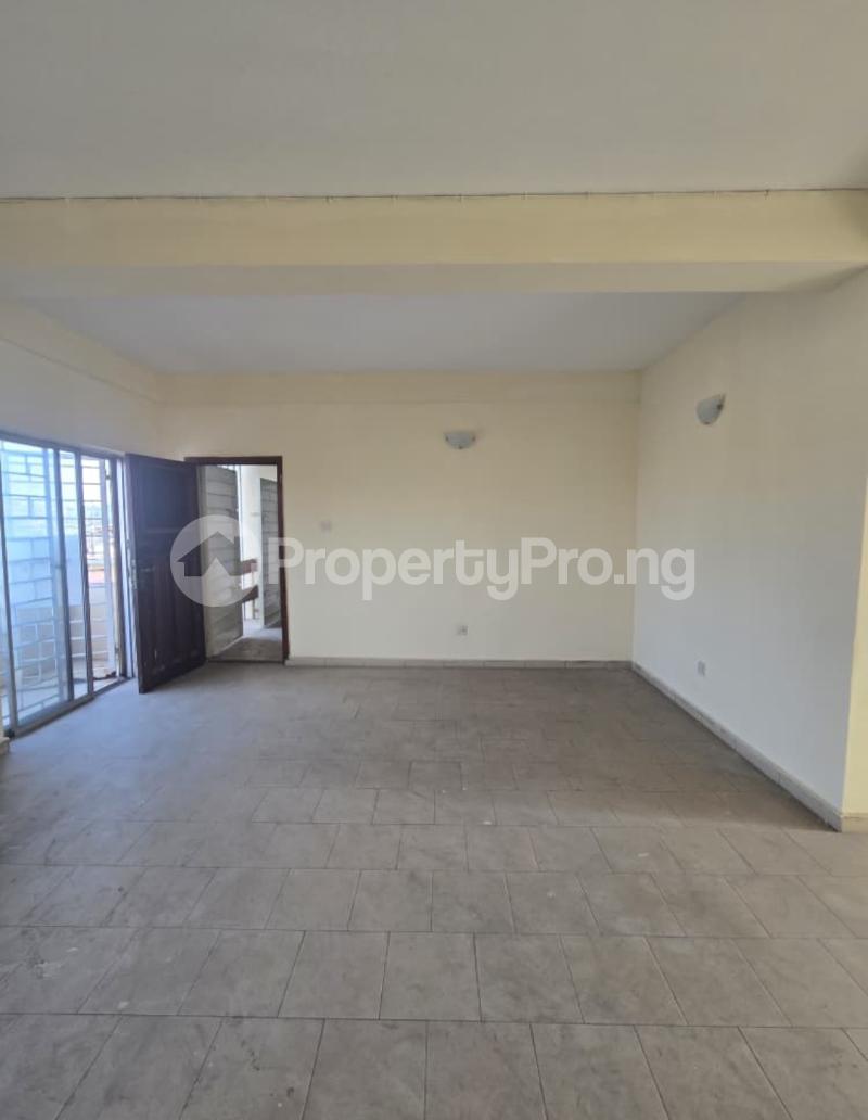 2 bedroom Flat / Apartment for rent Mende Maryland Lagos