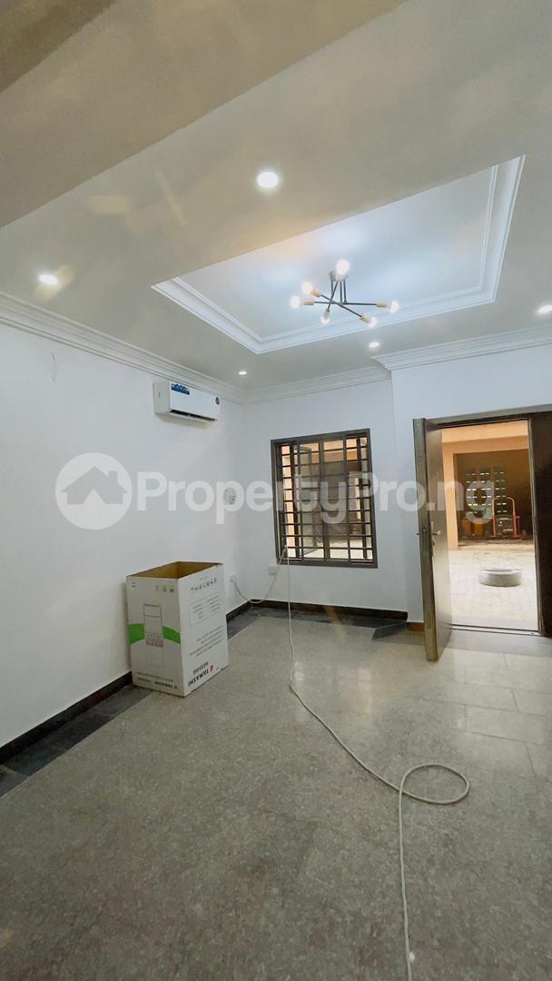 2 bedroom House for rent Lekki Phase 1 Lekki Lagos