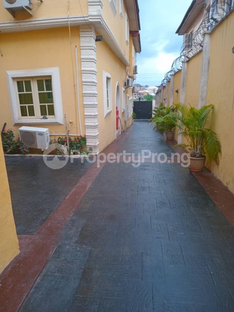 House for rent  Magodo GRA Phase 2 Kosofe/Ikosi Lagos