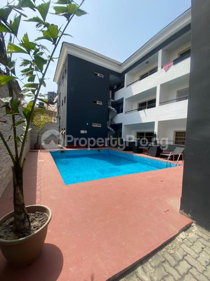 3 bedroom Flat / Apartment for rent Lekki Lagos