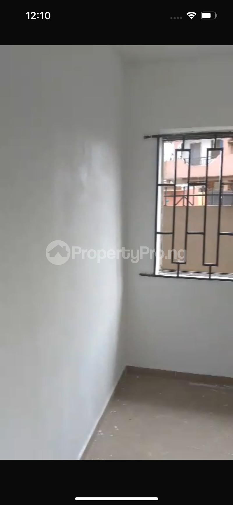 3 bedroom Flat / Apartment for rent Bakery Bus Stop, Akowonjo Road Egbeda Alimosho Lagos