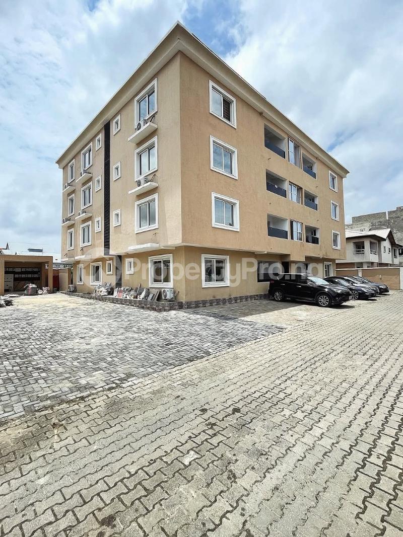 3 bedroom Flat / Apartment for rent Lekki Phase 1 Lekki Lagos