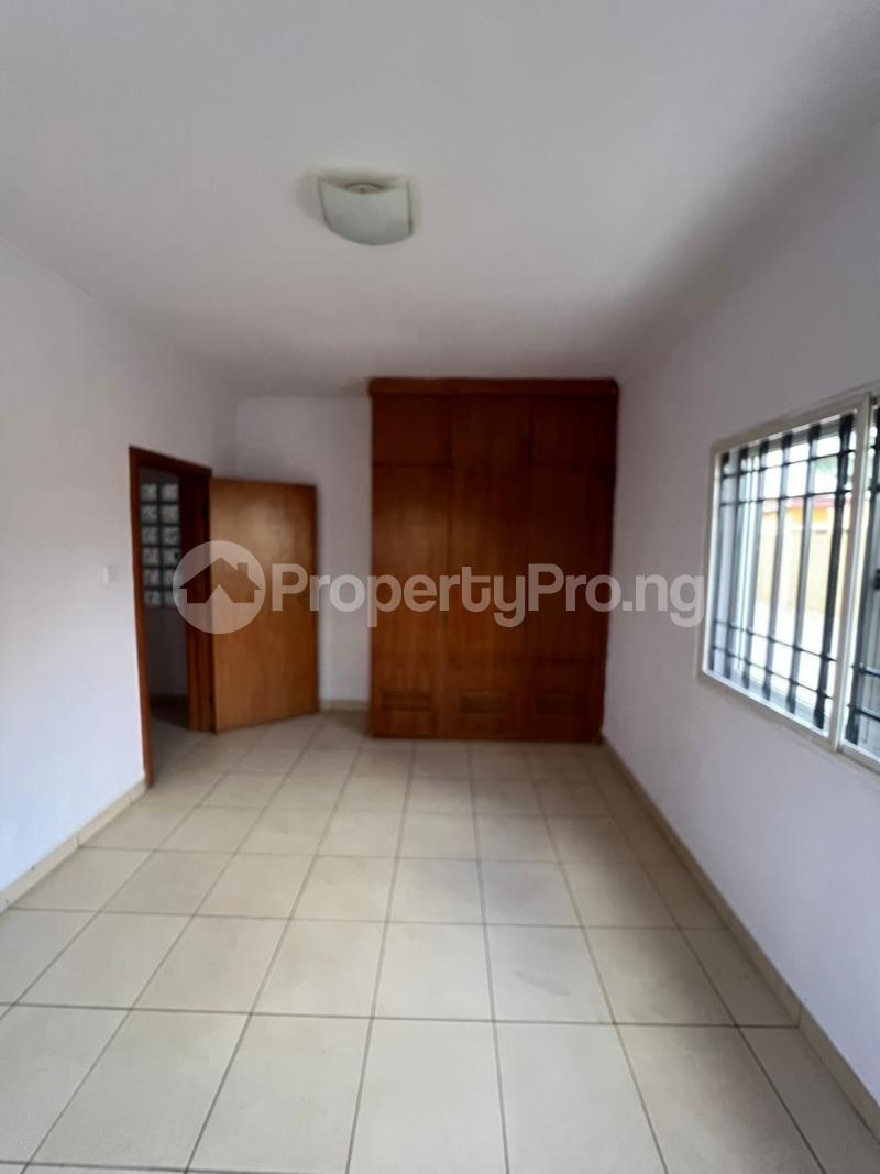 3 bedroom Flat / Apartment for rent Lekki Phase 1 Lekki Lagos