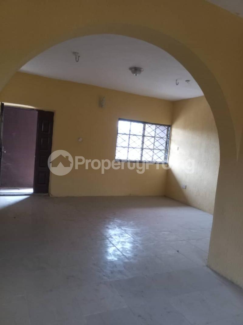 3 bedroom Flat / Apartment for rent Heritage Estate Ojodu Abiodun Axis (ogun State Side) Of Ojodu Berger Berger Ojodu Lagos