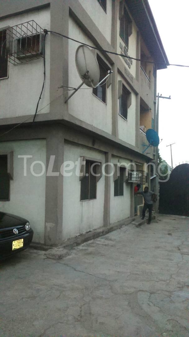 3 bedroom Flat / Apartment for rent Ebute Metta Ebute Metta Yaba Lagos