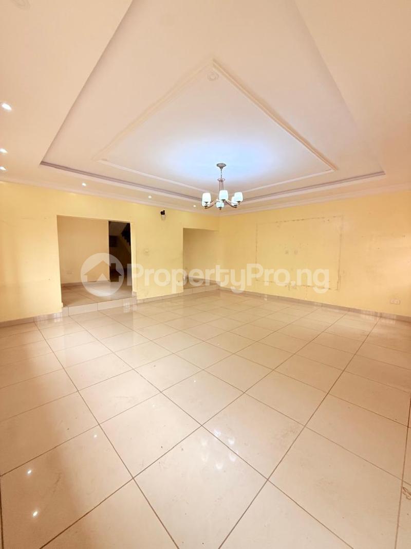3 bedroom Flat / Apartment for rent Ramat Crescent Ogudu GRA Ogudu Lagos