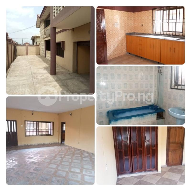 3 bedroom Flat / Apartment for rent Felele Straight Challenge Ibadan Oyo