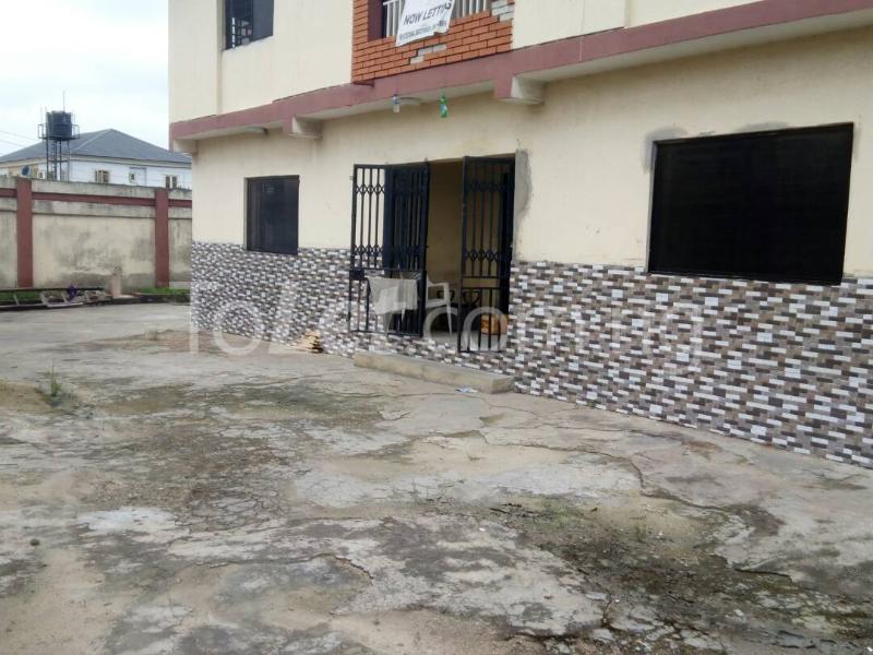 3 bedroom Flat / Apartment for rent Plot 30 Fatai Animashaun Street Magodo Kosofe/Ikosi Lagos