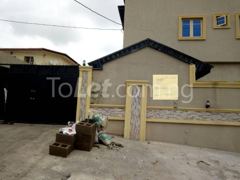 3 bedroom Flat / Apartment for rent 40 Adeola Avenue Karaole Estate Ifako-ogba Ogba Lagos