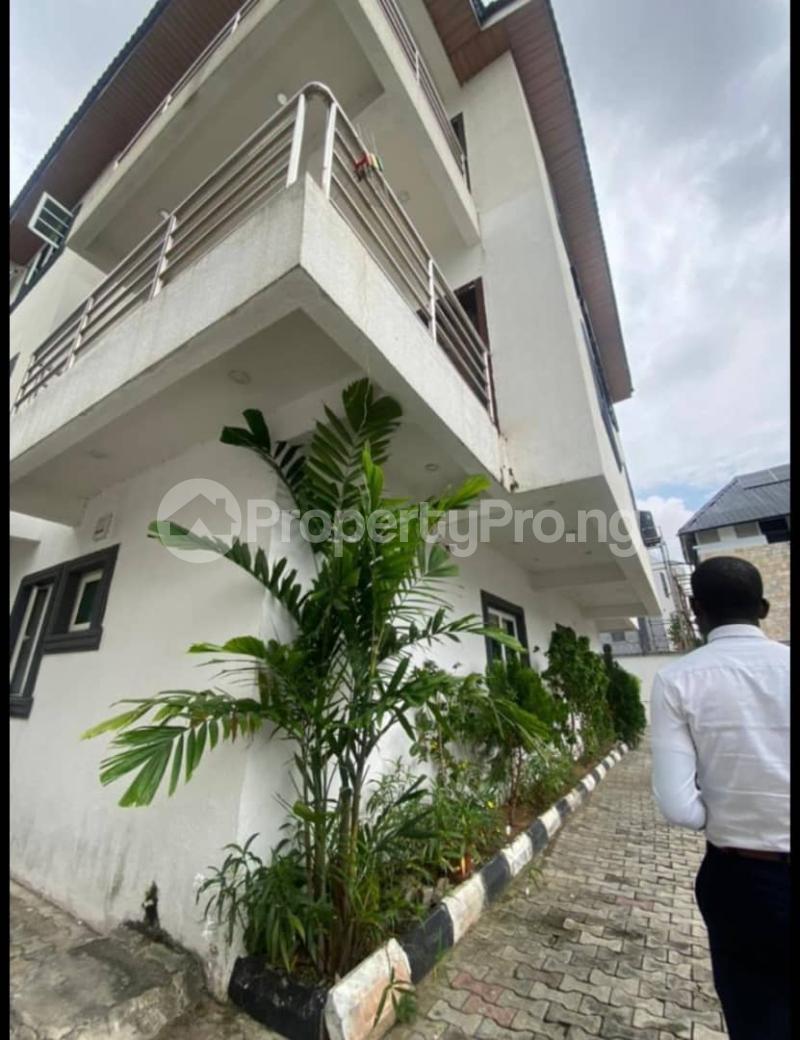 3 bedroom Flat / Apartment for rent Secured Estate Lekki Phase 1 Lekki Lagos - 0