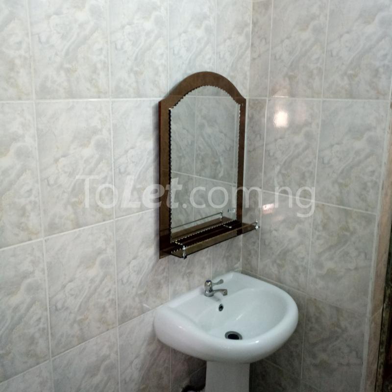 3 bedroom Flat / Apartment for rent Israel Oyekan Street Fola Agoro Yaba Lagos