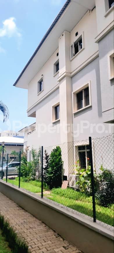 3 bedroom Flat / Apartment for rent Off Coker Coker Road Ilupeju Lagos