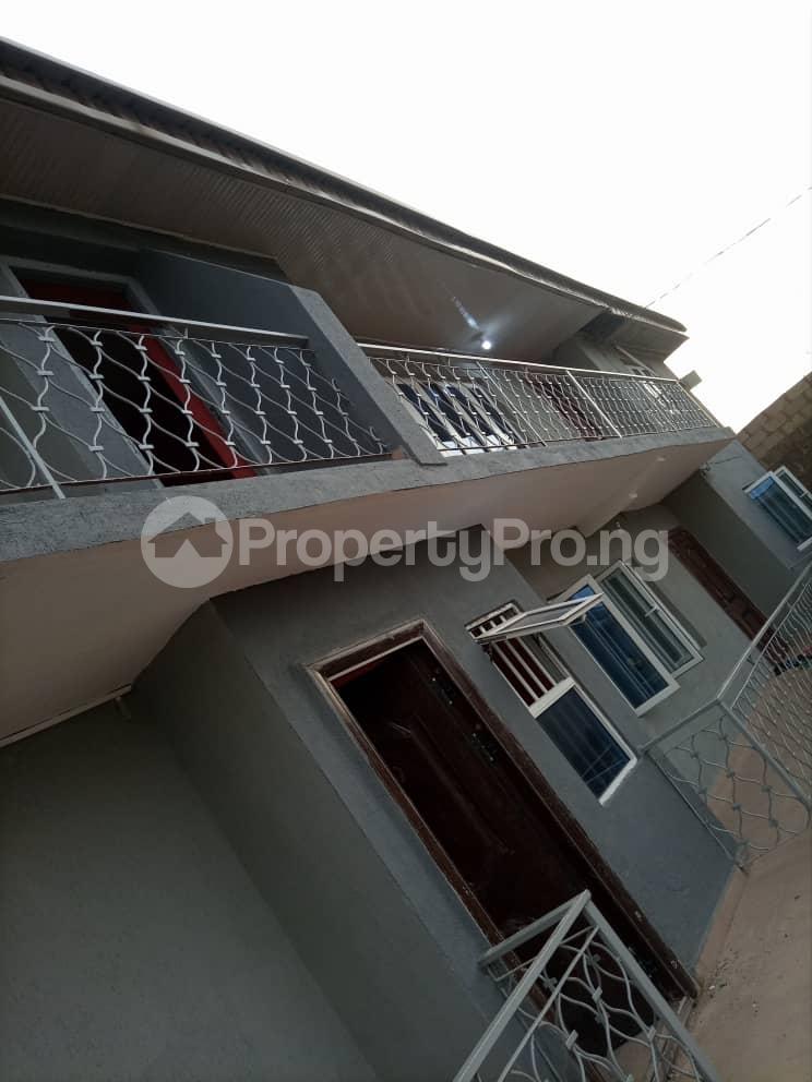 3 bedroom Flat / Apartment for rent Abayomi Estate Ibadan Akobo Ibadan Oyo