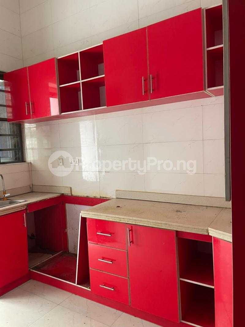 3 bedroom Flat / Apartment for rent Magodo GRA Phase 1 Ojodu Lagos - 0