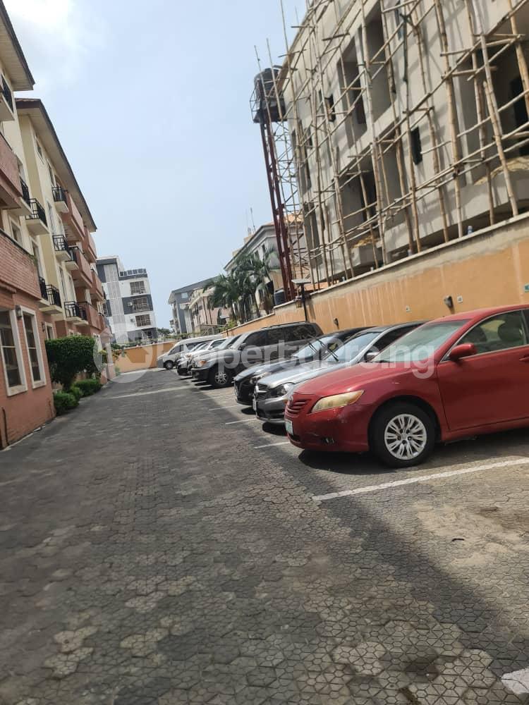 3 bedroom House for rent ONIRU Victoria Island Lagos