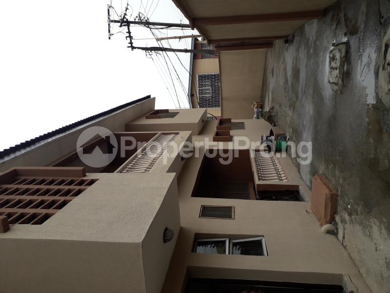 3 bedroom Flat / Apartment for rent Estate Medina Gbagada Lagos