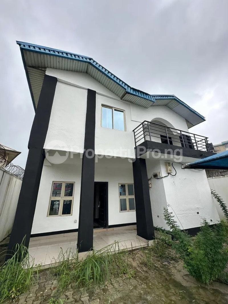 4 bedroom House for sale Abijo Ajah Lagos