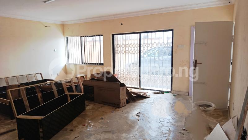 4 bedroom Flat / Apartment for rent Off Obafemi Awolowo Way Ikeja Lagos - 0