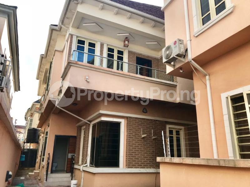 4 bedroom House for rent Megamound Road Ikota Lekki Lagos