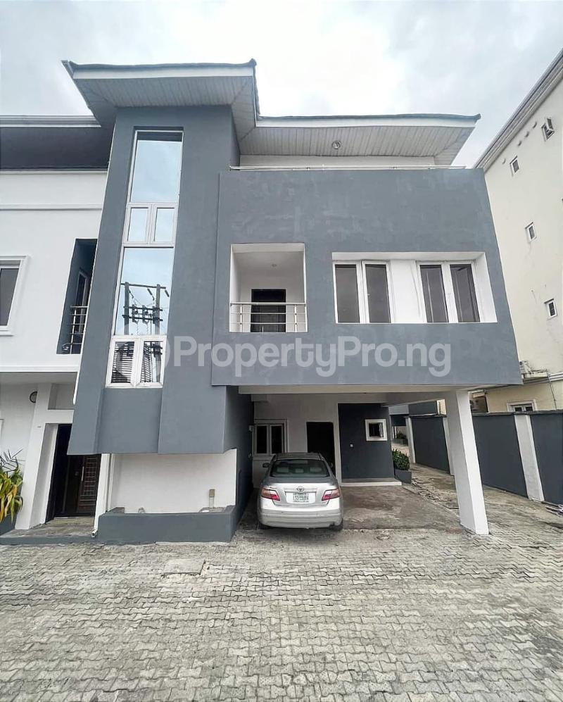 4 bedroom House for sale Ikate Lekki Lagos