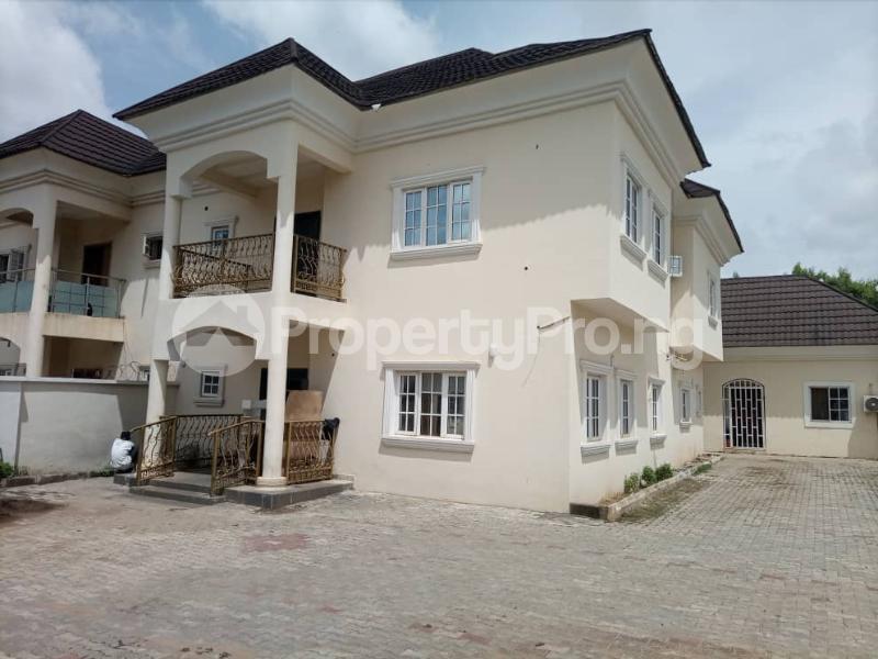 4 bedroom House for rent 69road 6th Avenue Gwarinpa Abuja - 0