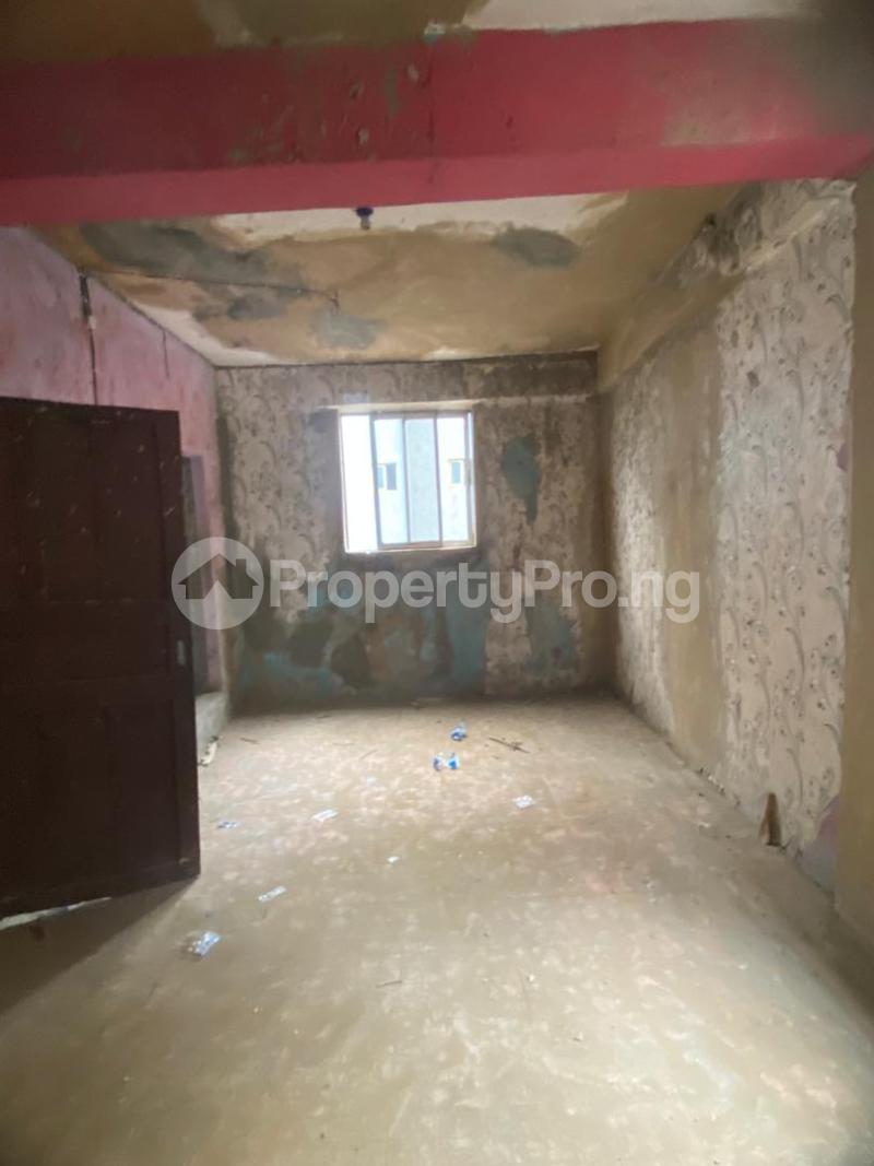 1 bedroom Flat / Apartment for rent Adekunle Ebute Metta Yaba Lagos