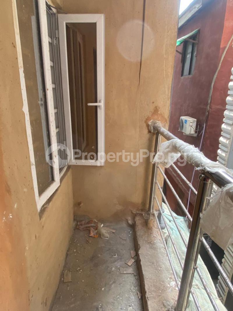 1 bedroom Flat / Apartment for rent Adekunle Ebute Metta Yaba Lagos