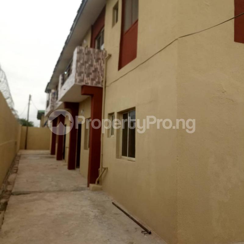 1 bedroom Flat / Apartment for rent Obayan Akoka Yaba Lagos