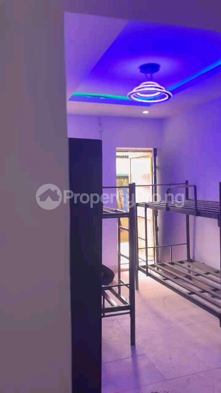 1 bedroom Flat / Apartment for rent  Abule-Oja Yaba Lagos