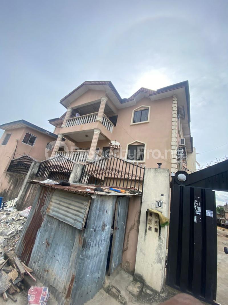 3 bedroom Flat / Apartment for rent Water Sifee Ifako-gbagada Gbagada Lagos