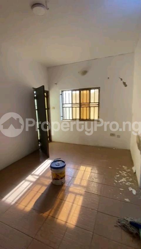 1 bedroom Flat / Apartment for rent  Soluyi Gbagada Lagos