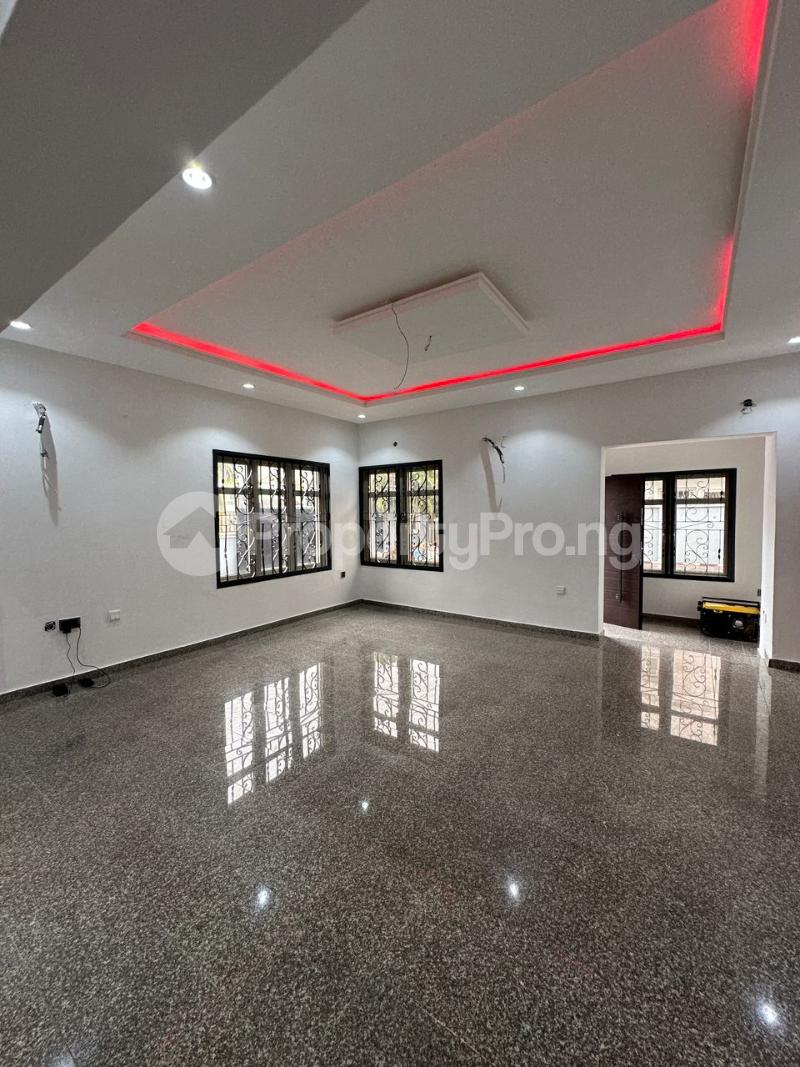 4 bedroom House for sale ONIRU Victoria Island Lagos