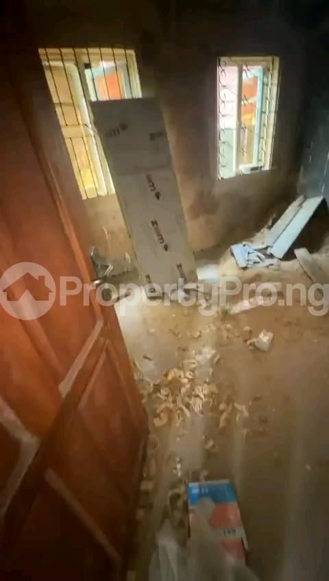 Flat / Apartment for rent Off Shyllon Ilupeju Lagos