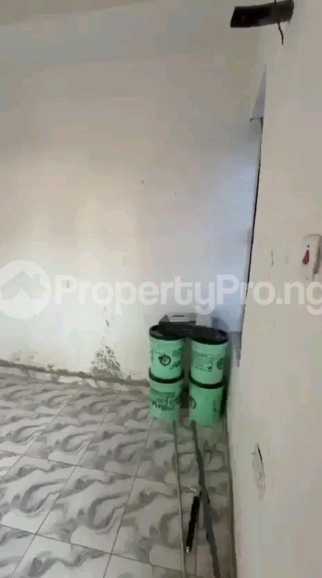 1 bedroom Flat / Apartment for rent Off Bajulaye Road, Shomolu Shomolu Lagos