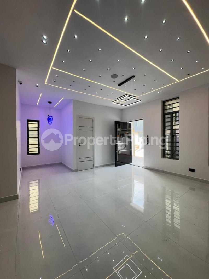 2 bedroom Flat / Apartment for rent Lovely Estate Environment @ By Friends Colony,osapa London Osapa london Lekki Lagos