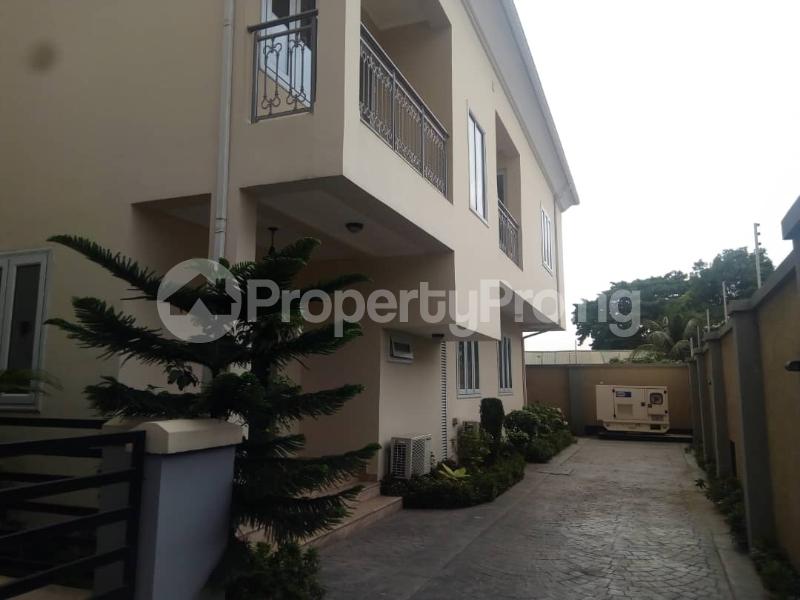 4 bedroom House for sale Inside A Lovely Estate Environment @ Ikeja Gra, Ikeja Lagos Ikeja GRA Ikeja Lagos - 24