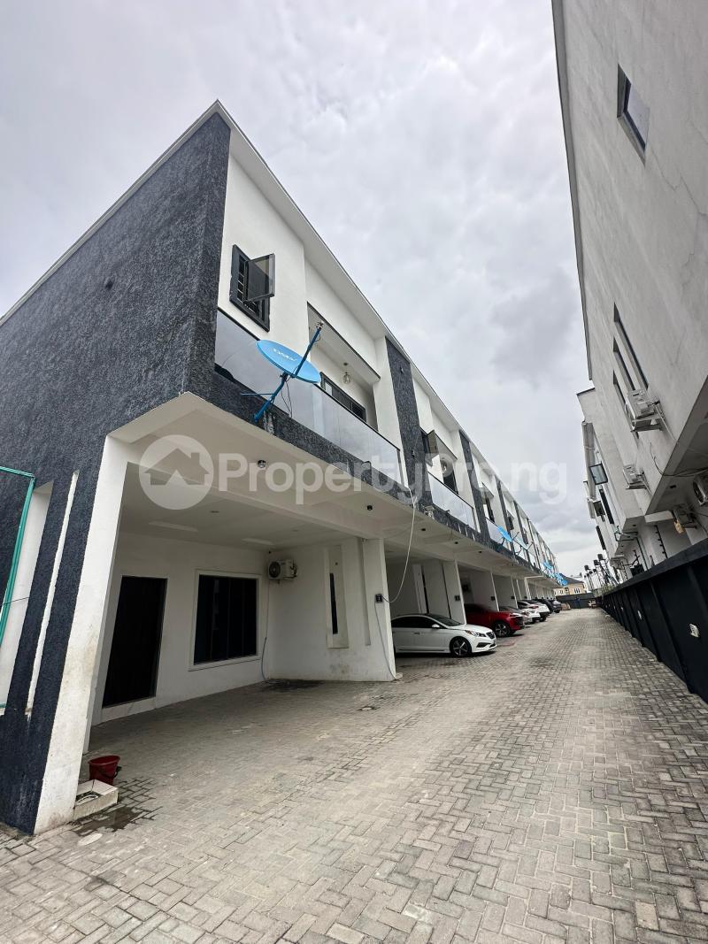 3 bedroom House for rent Ikota Lekki Ikota Lekki Lagos
