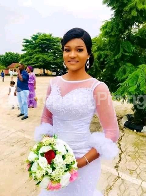 8 bedroom Flat / Apartment for sale 4 New Life Street Awka South Anambra