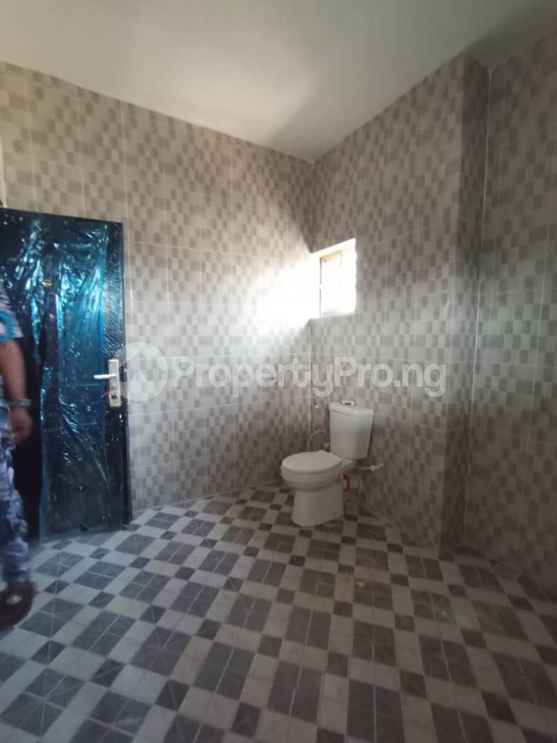 3 Bedroom House in Ipaja road Ipaja Lagos House for rent in ipaja