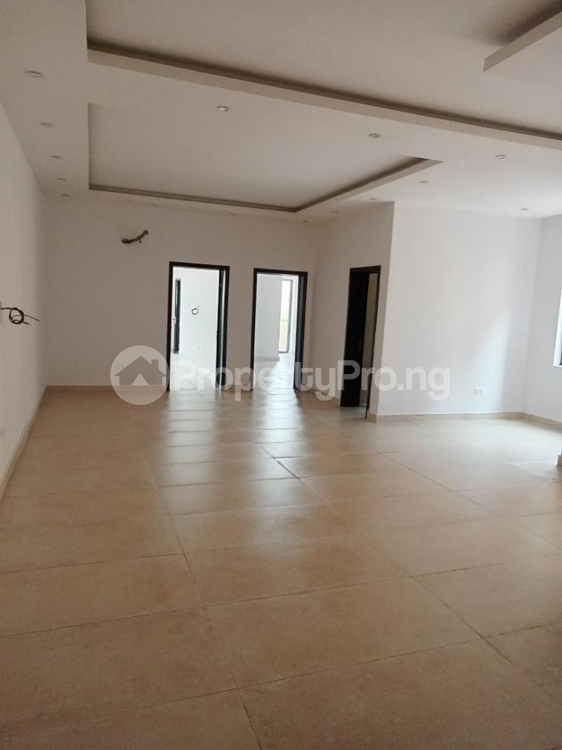 2 bedroom Flat / Apartment for sale Akin Adesola Victoria Island Lagos