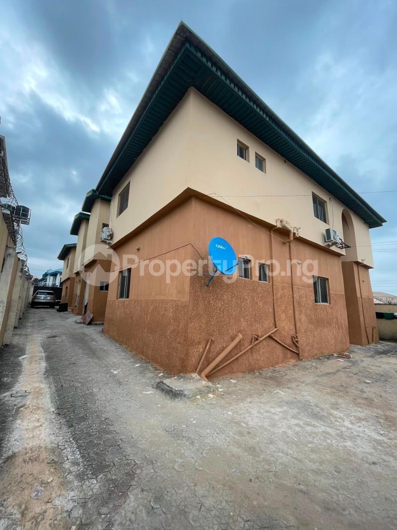 2 bedroom Flat / Apartment for rent Shasha Alimosho Lagos