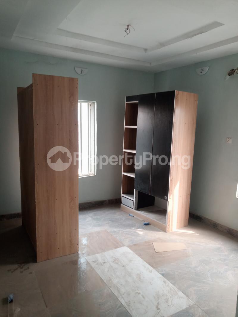 2 bedroom Flat / Apartment for rent  Adekunle Yaba Lagos - 5