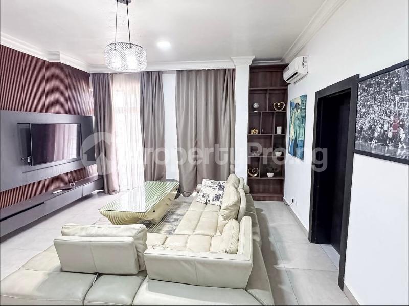 1 bedroom Flat / Apartment for sale Akin Olugbade Victoria Island Lagos