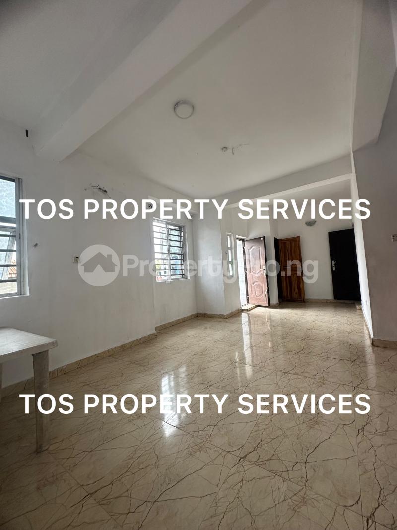 2 bedroom Flat / Apartment for rent Sabo Alagomeji, Yaba, Lagos. Alagomeji Yaba Lagos